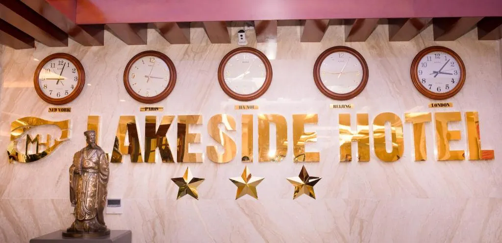 Ảnh Khách Sạn Lake Side 1