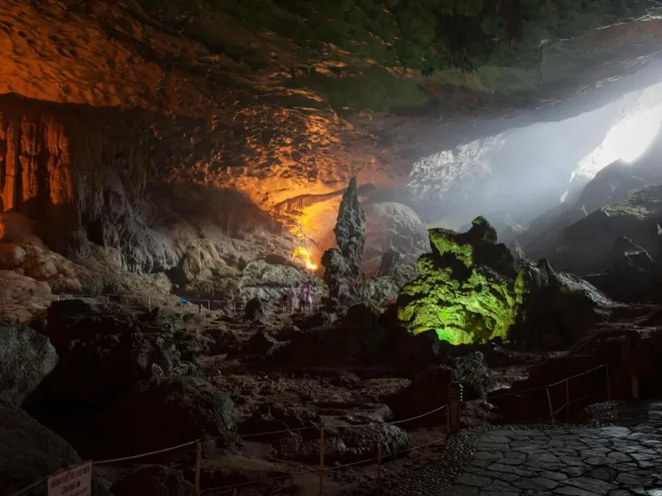 Ảnh Du thuyền Hoàng Gia (Royal Palace Cruise)