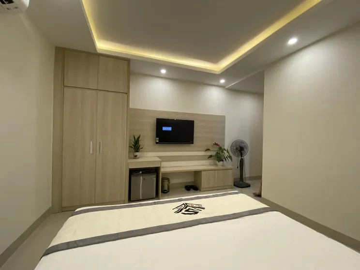 Ảnh Khách Sạn NB Hoàng Gia 1