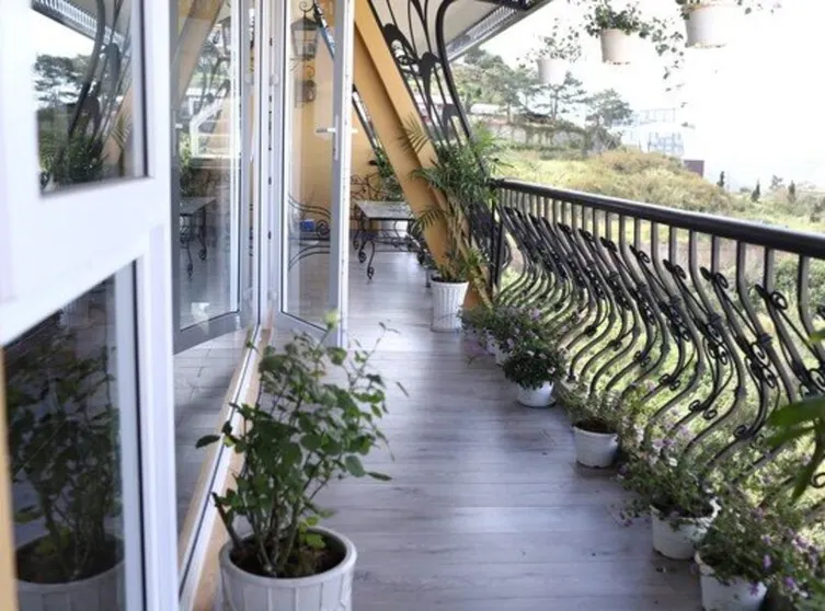 Ảnh Khách Sạn Ex Villa Dalat - View Thung Lũng Lãng Mạn