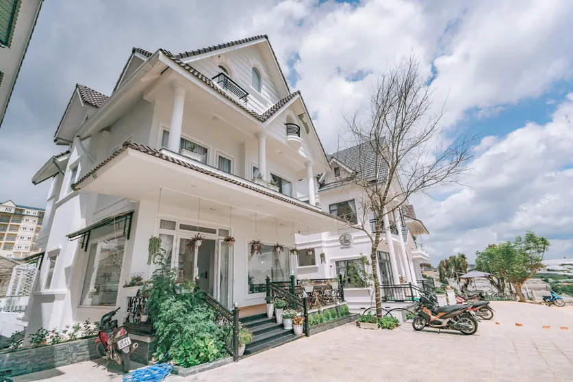 Ảnh Cỏ Dại Đà Lạt Villa