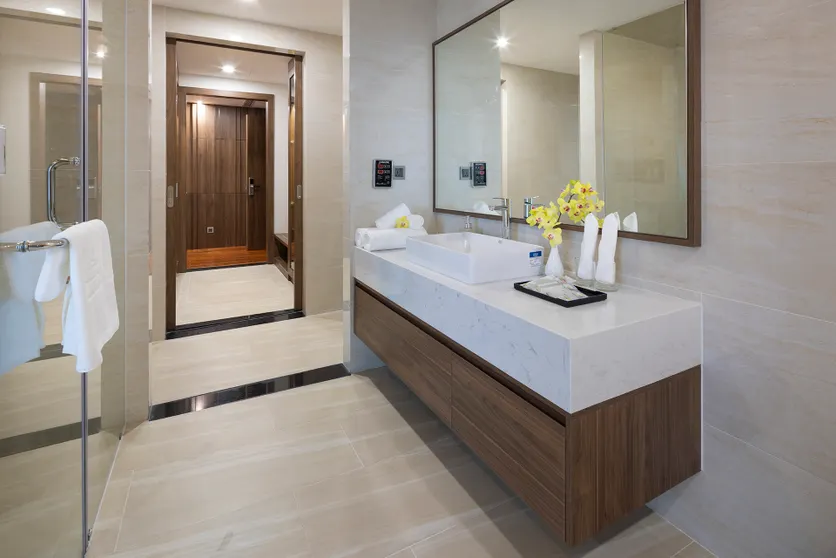 Ảnh Khách sạn Miracle Luxury Nha Trang