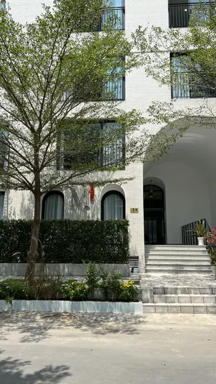 Ảnh Khách Sạn M Village The Compound