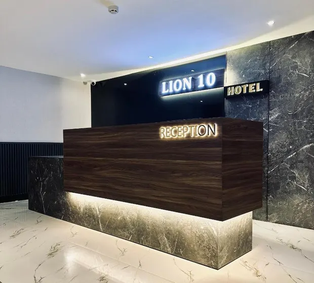 Ảnh Khách Sạn Lion 10 Hotel