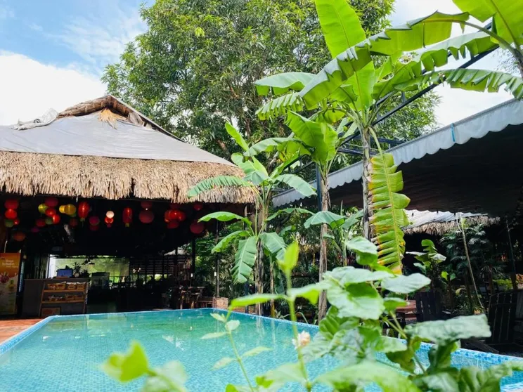 Ảnh Choose Hideaway Restaurant and homestay