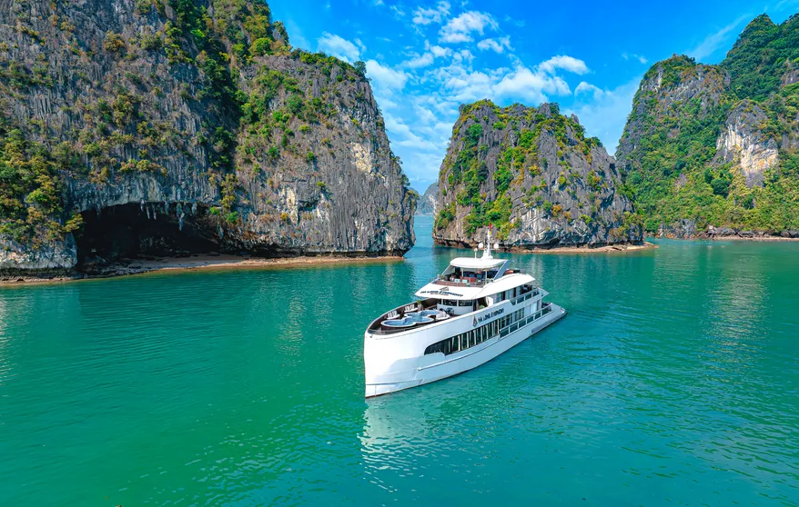 Ảnh Du thuyền Hạ Long Symphony (Halong Symphony Cruise)