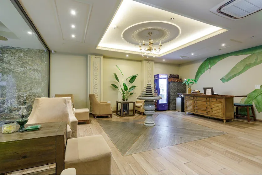Ảnh Super OYO Capital O 1169 Le Grand Hanoi Hotel - The Charm