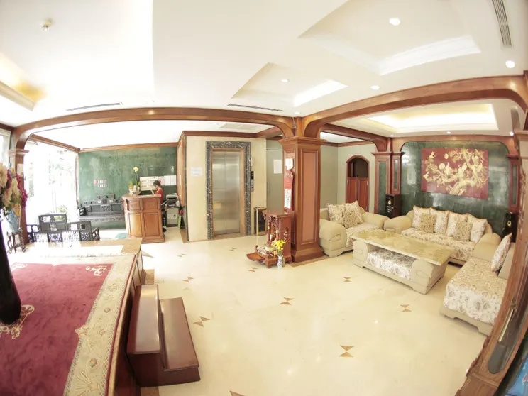 Ảnh Khách Sạn Lucky - Phú Mỹ Hưng