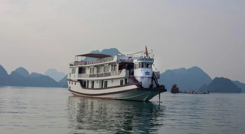 Ảnh MONKEY ISLAND CRUISE