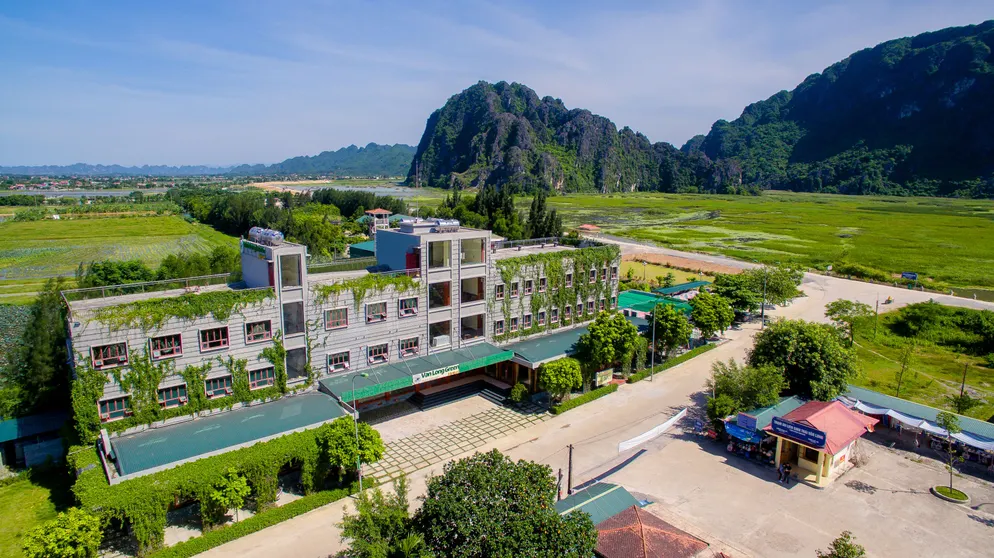 Ảnh Van Long Green Hotel
