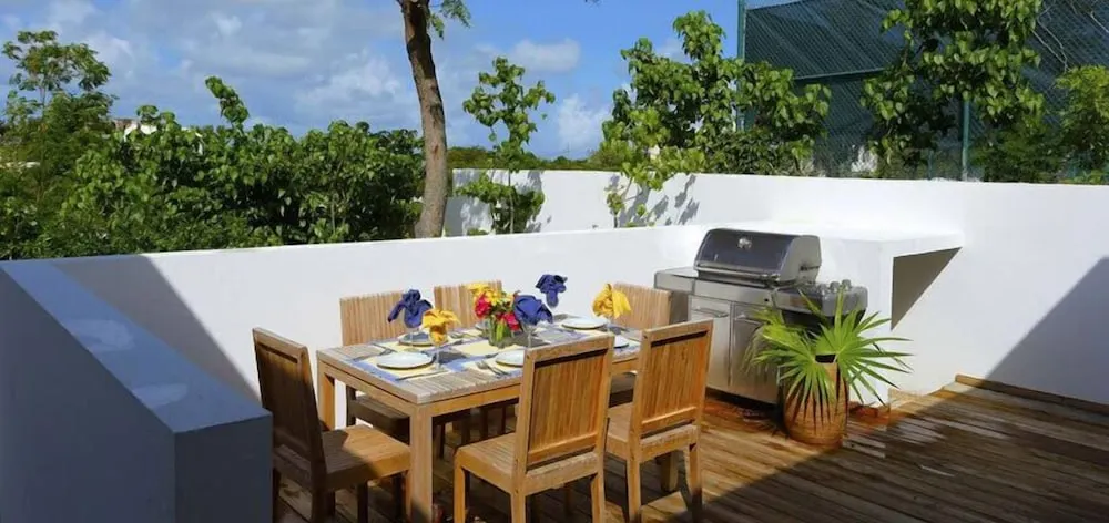 Ảnh Zenaida Estate