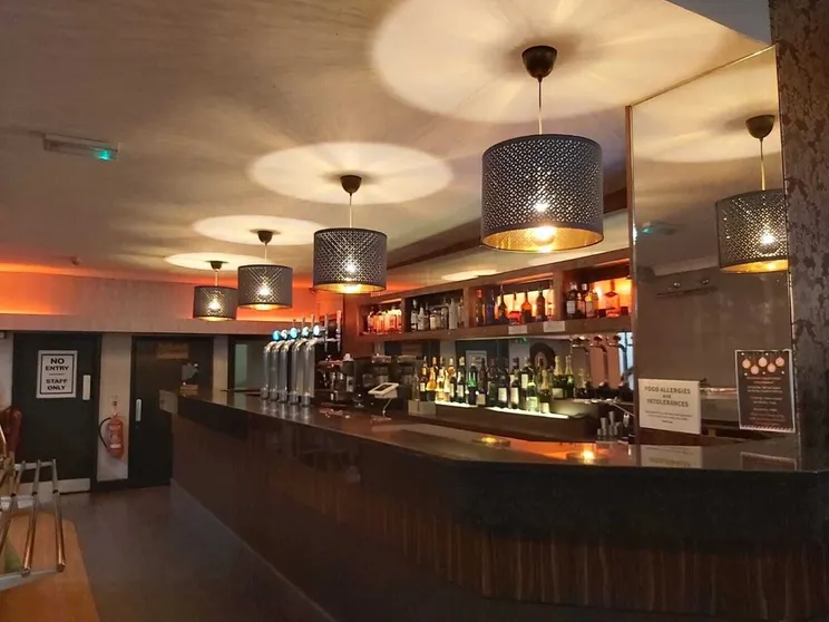 Ảnh Ambassador hotel