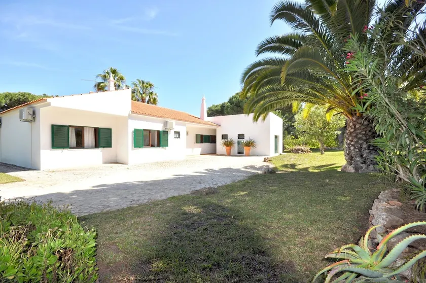 Ảnh Close to Amenities, Free air Conditioning and Wi-fi