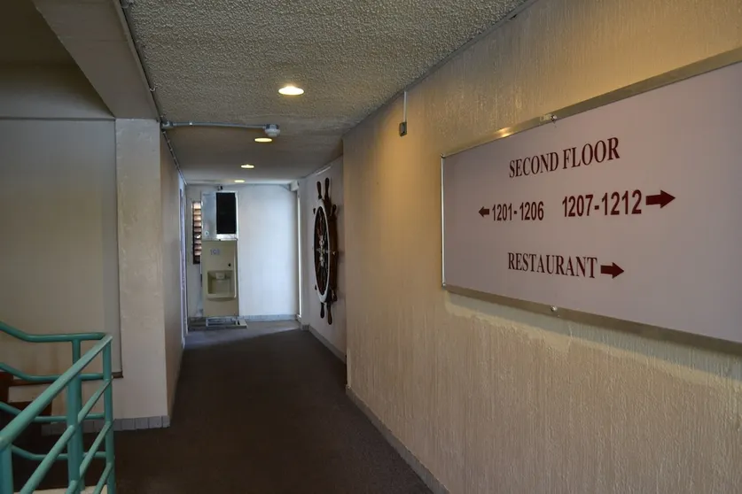 Ảnh West Plaza Hotel by the Sea