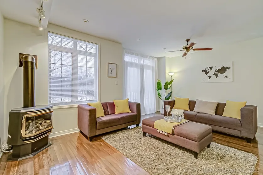 Ảnh Urban Retreat A Modern 4BR Townhouse