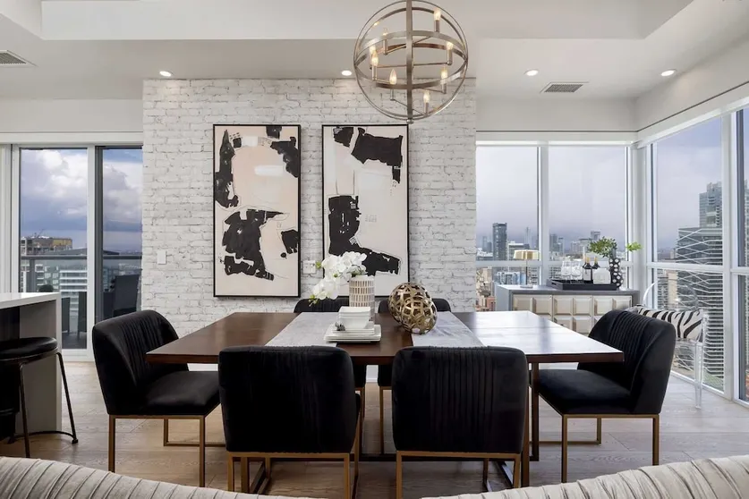 Ảnh The Madison Front Street