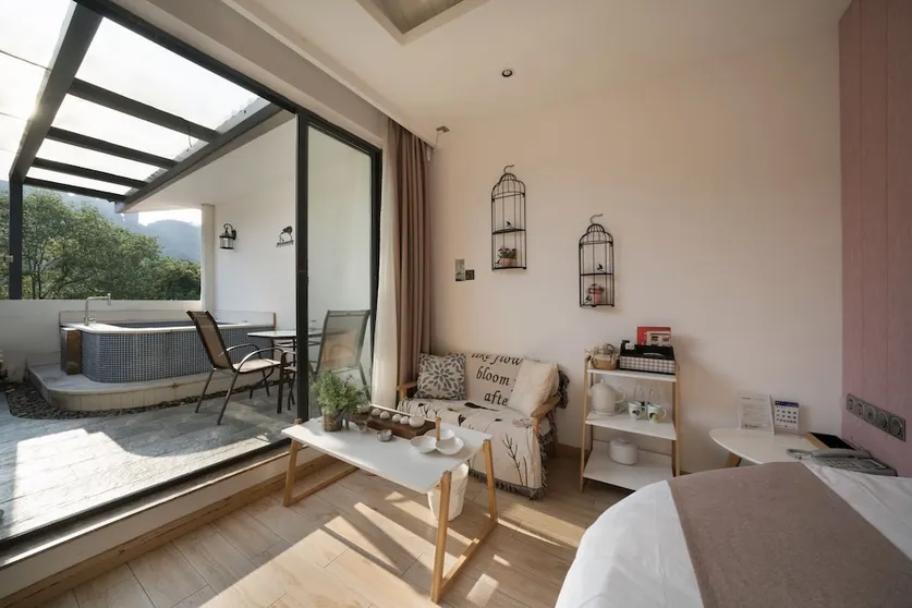 Ảnh Ancient Street No.5 Youth Chic Hotel