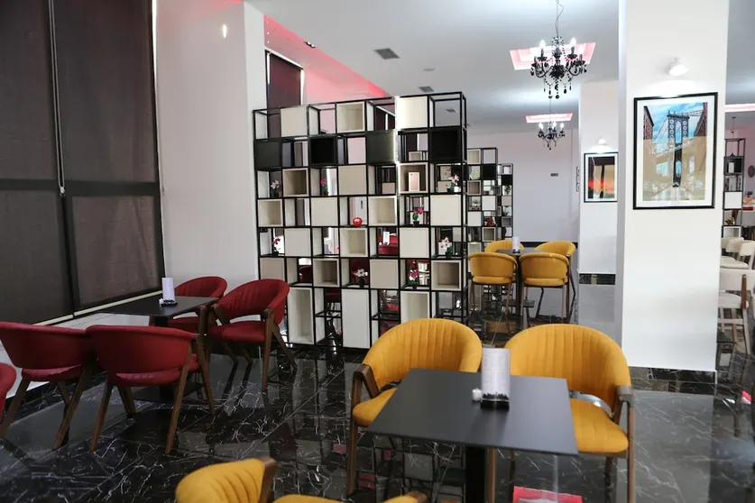 Ảnh Hotel New York Kamez