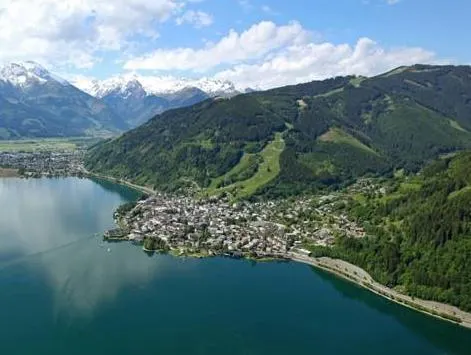 Ảnh AlpenParks Residence Zell am See