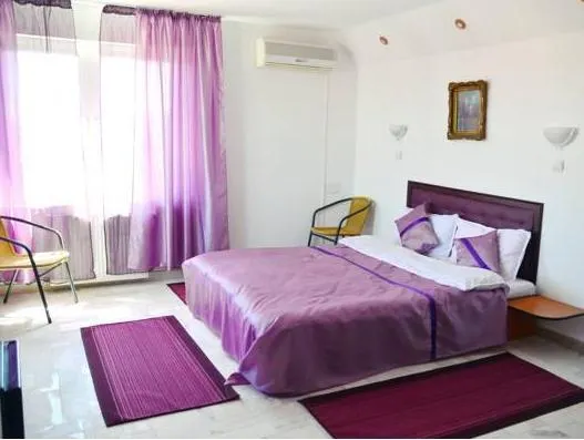 Ảnh Amethyst House