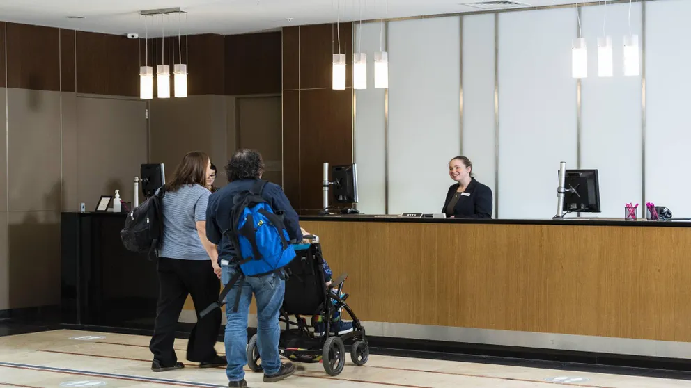 Ảnh Crowne Plaza Canberra