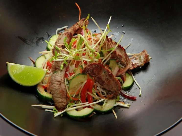 Ảnh Batman's Hill On Collins