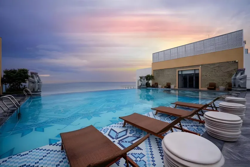 Ảnh Johnny Nguyễn Tập Đoàn Victor Condotel Phú Yên