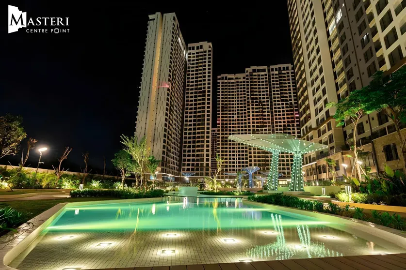 Ảnh VIHOMES MASTERI - Complex "Centre Point, Lumiere Boulevard" - Free pool, gym, Yoga room