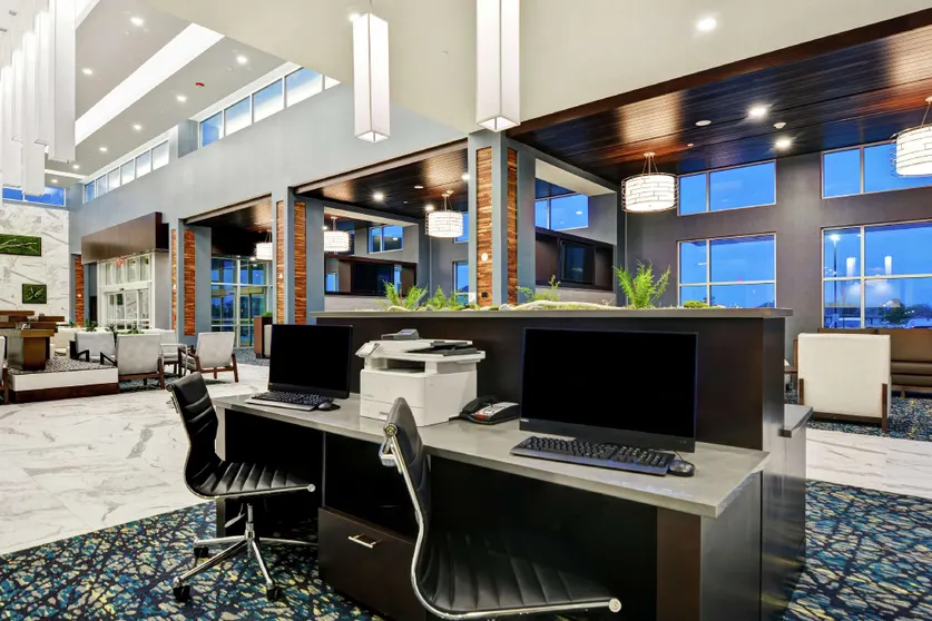 Ảnh Embassy Suites by Hilton Plainfield Indianapolis Airport