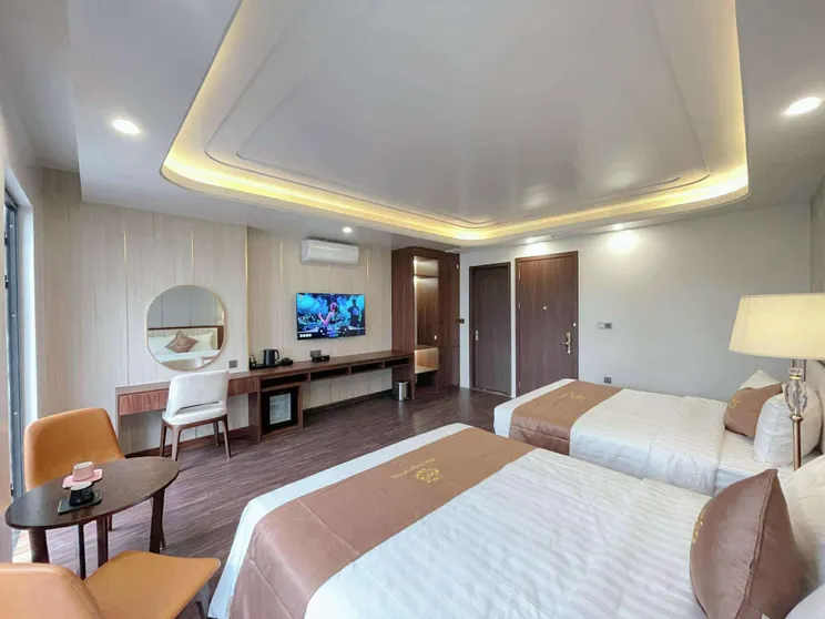 Ảnh Hoàng Gia Hotel 