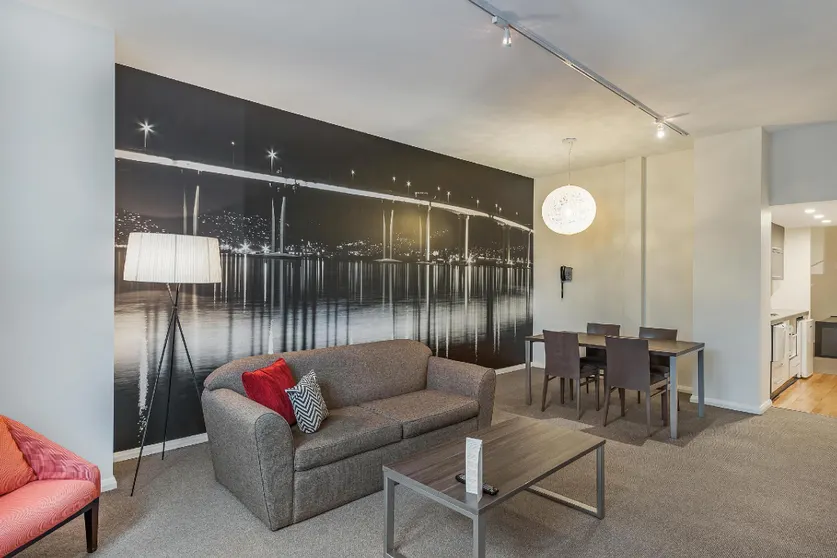 Ảnh Mantra One Sandy Bay Road