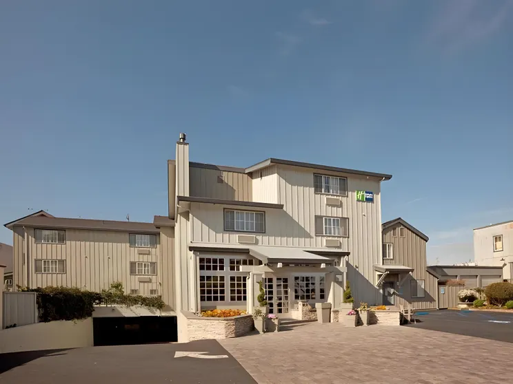 Ảnh Holiday Inn Express Monterey - Cannery Row By IHG