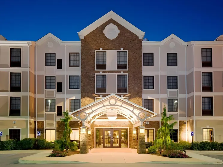 Ảnh Staybridge Suites Indianapolis-Airport By IHG