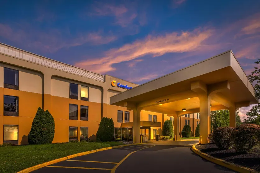 Ảnh Comfort Inn & Suites Mt. Holly - Westampton