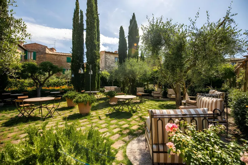 Ảnh Borgo San Quirico d'Orcia B&B - Capitano Collection - Albergo diffuso