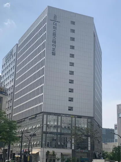 Ảnh The first stay hotel(old, Luce bridge hotel) (Korea Quality)