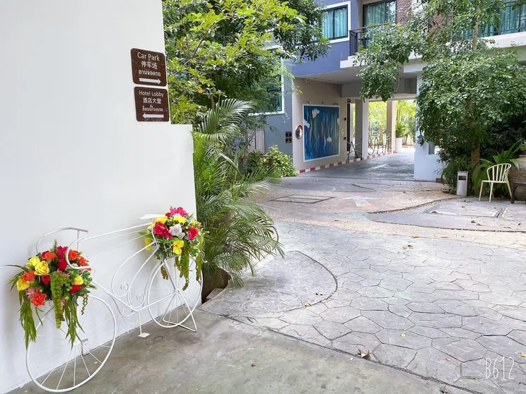 Ảnh iBooking Trams Square