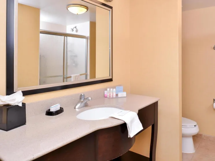 Ảnh Hampton Inn & Suites by Hilton Fort Belvoir Alexandria South
