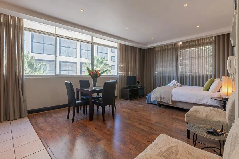 Ảnh The Square 332 by CTHA