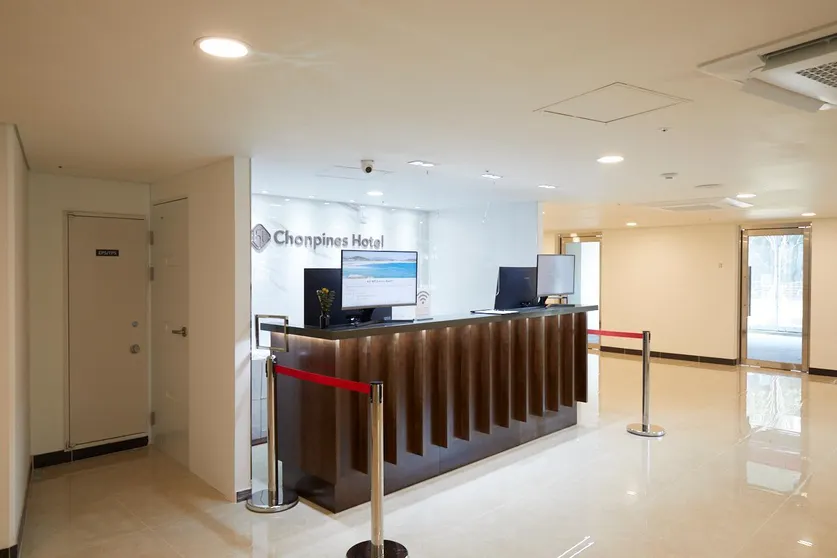 Ảnh Sokcho Chonpines Beach Hotel