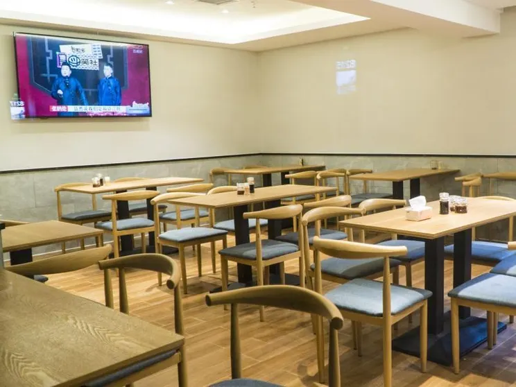 Ảnh GreenTree Inn Express Datong High-Speed Railway Station Old City Wall