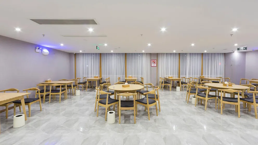 Ảnh Starway Hotel Bozhou Chunyu Motor City