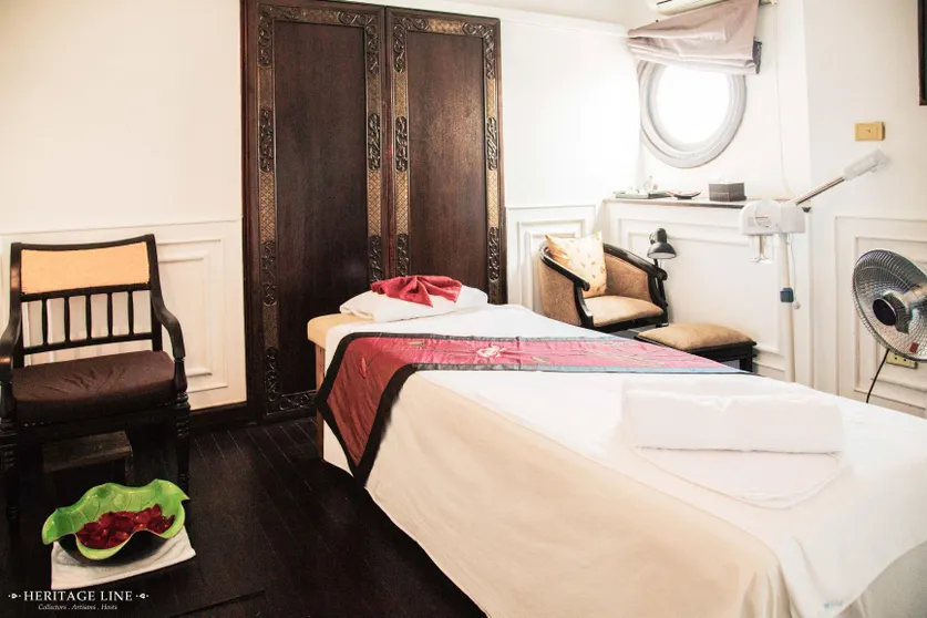 Ảnh Du thuyền tuyến di sản Violet Cruise - Vịnh Hạ Long và Vịnh Lan Hạ