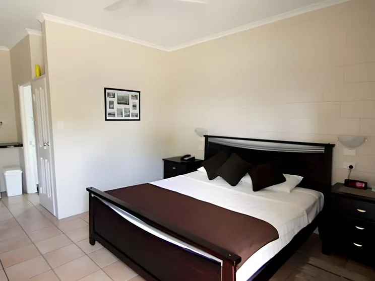 Ảnh Colonial Rose Motel