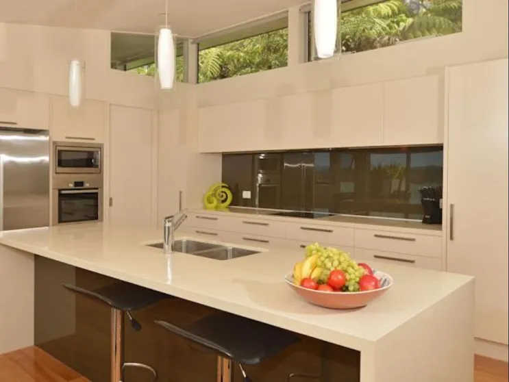 Ảnh Bay of Islands Beach House Apartments