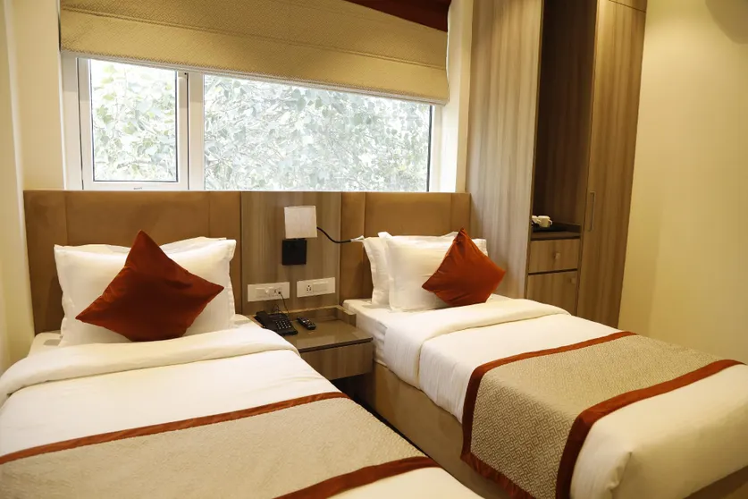 Ảnh HOTEL THE ROYAL VISTA