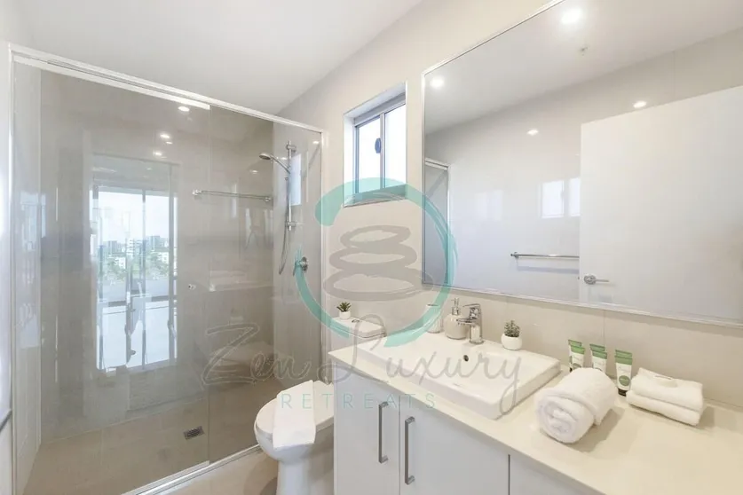 Ảnh ZEN At ARRAY: 2BR Retreat in CBD