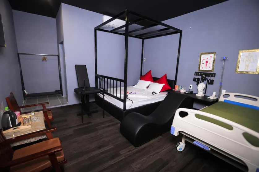 Ảnh Dubai Luxury Hotel & Massage