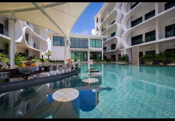 Ảnh Utopia Villa Naiharn beach