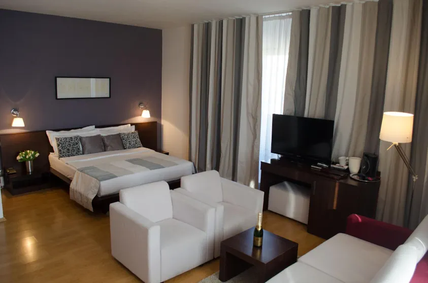 Ảnh Unique Hotel Bucharest